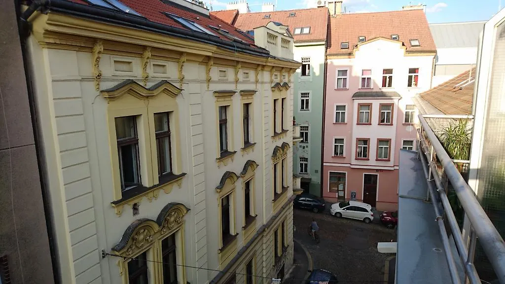 Downtown Apartments Kozatska Prag
