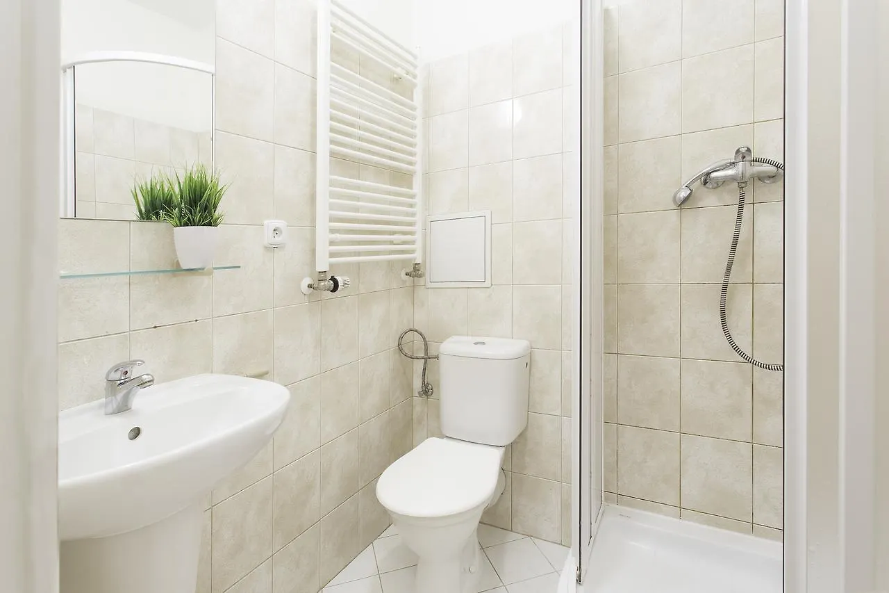 Downtown Apartments Kozatska Prag